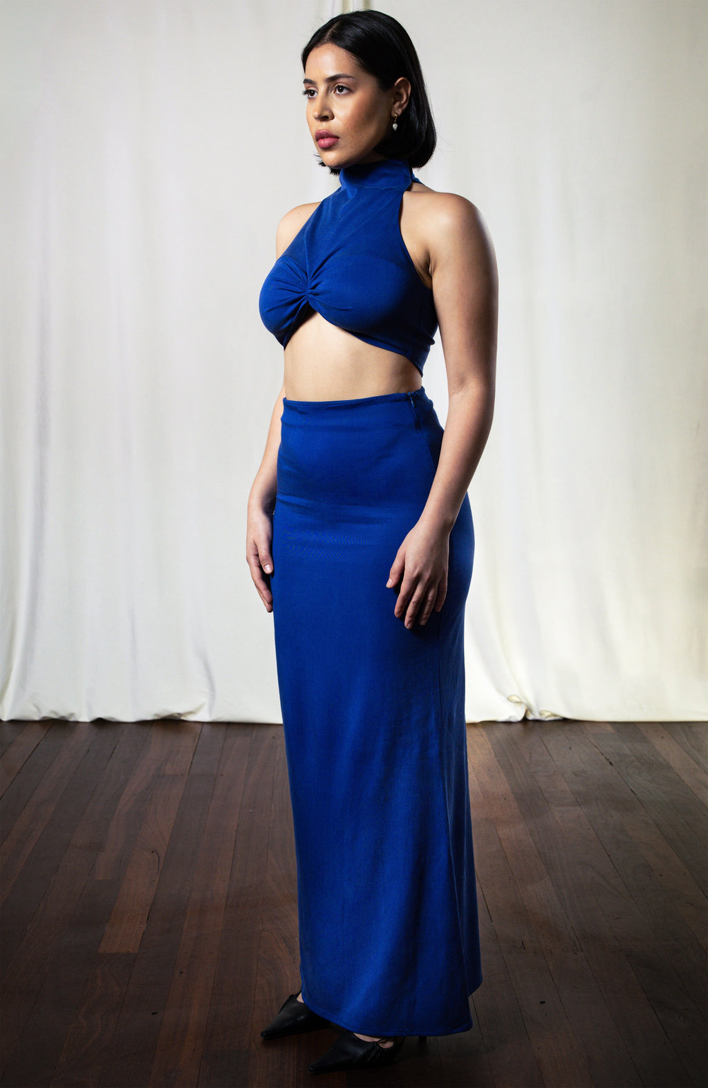 Tamara Halter in Cobalt