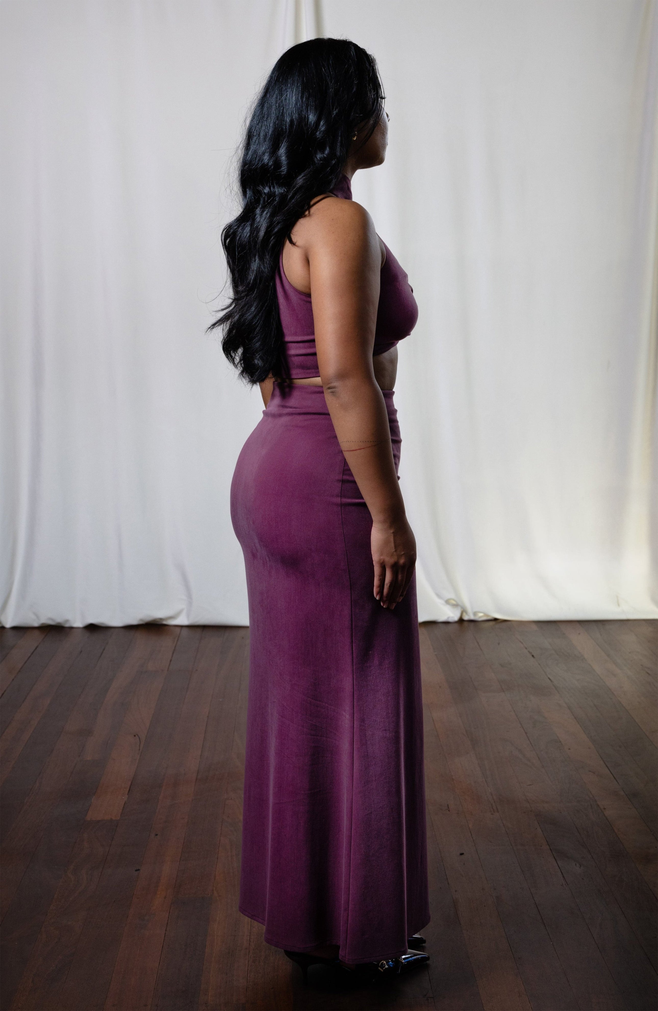 Tamara Halter in Maroon